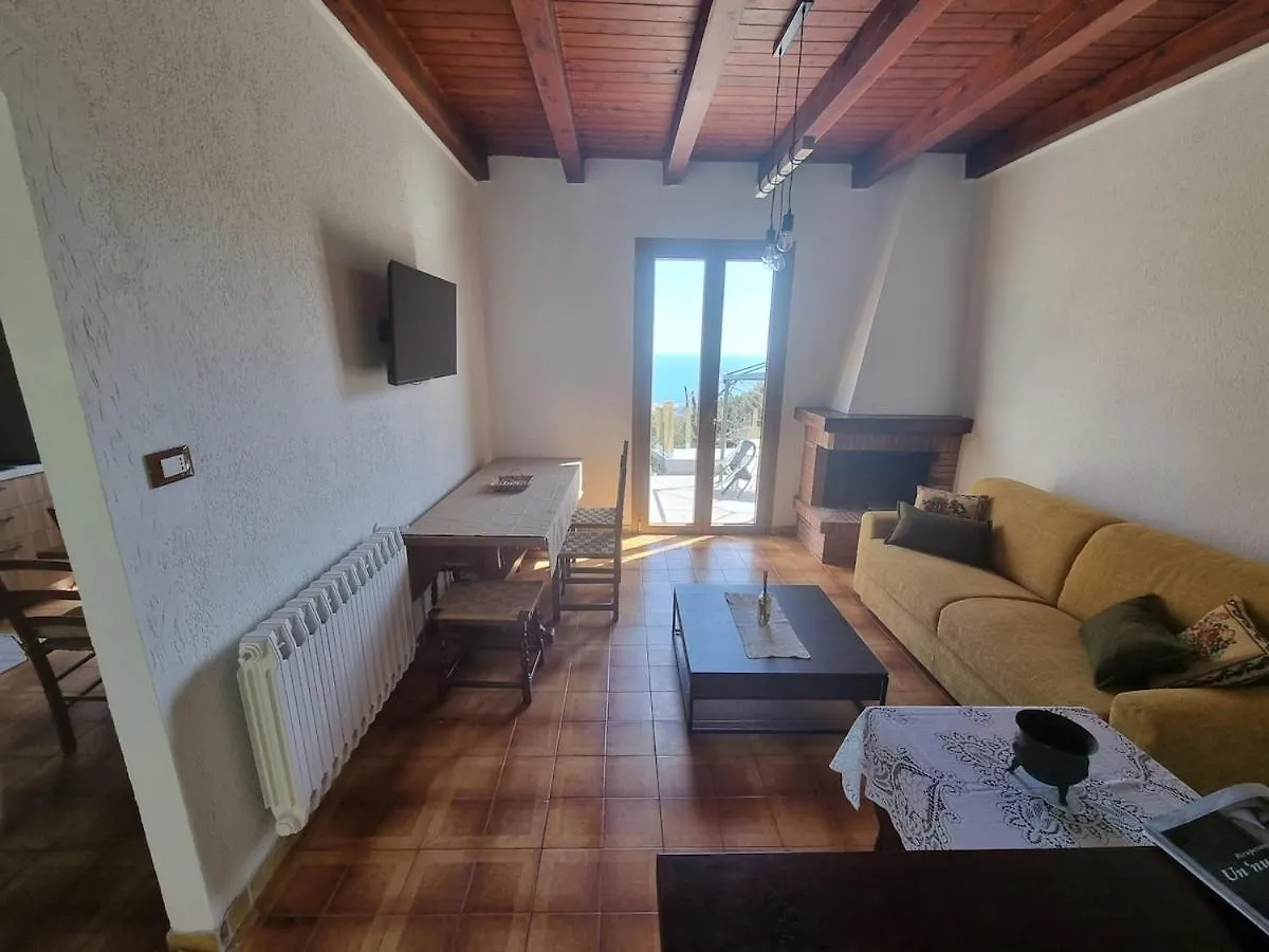 Tra Il Mare E I Monti Villa San Remo