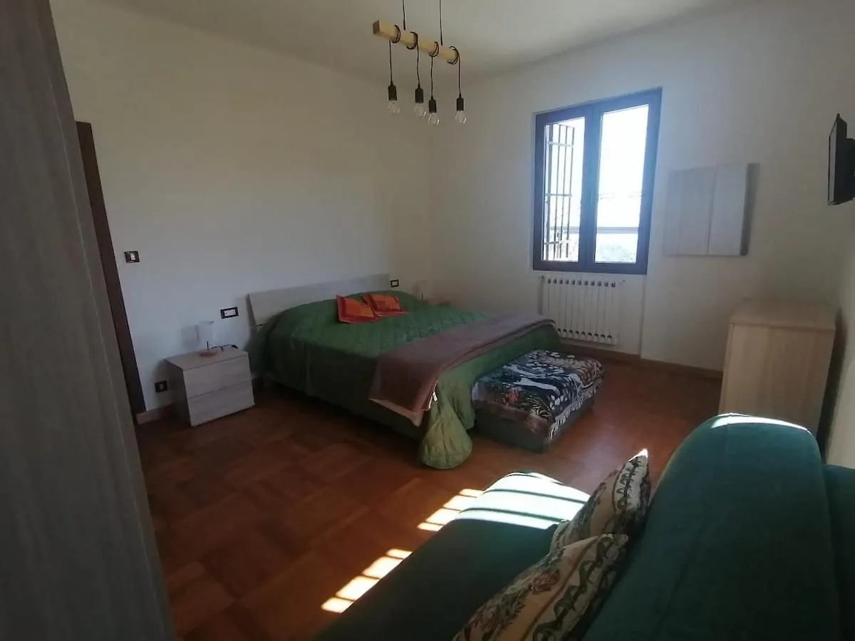 Tra Il Mare E I Monti Villa San Remo Nyaraló