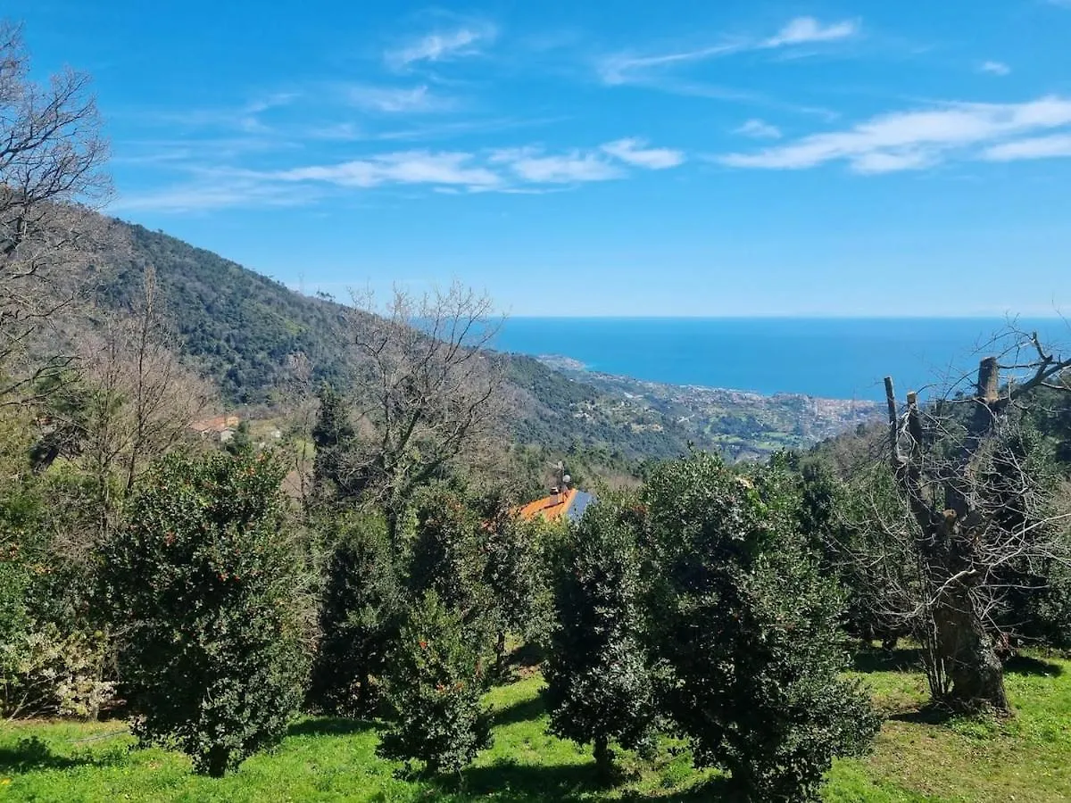 Nyaraló Tra Il Mare E I Monti Villa San Remo Olaszország