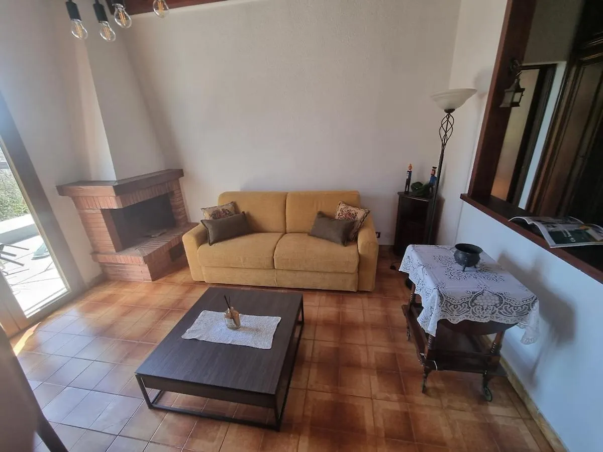 Tra Il Mare E I Monti Vila Sanremo 0*,  Itália