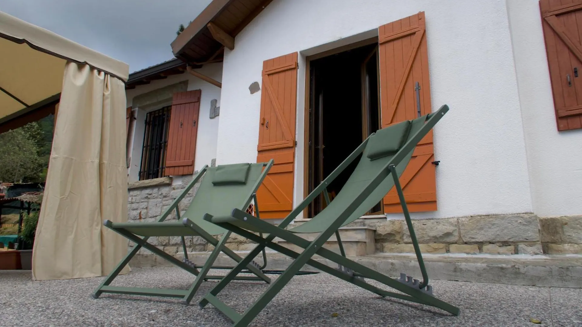 Tra Il Mare E I Monti Vila Sanremo